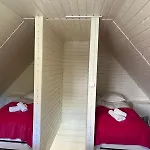 山林小屋 Nad Jeziorem Kazub *