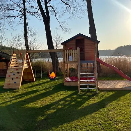Nad Jeziorem Kazub Domek letniskowy