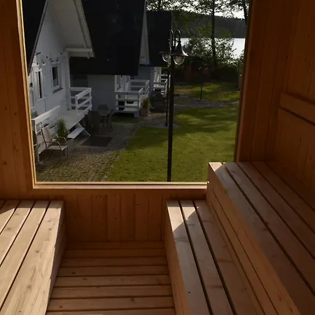 山林小屋 Nad Jeziorem Kazub