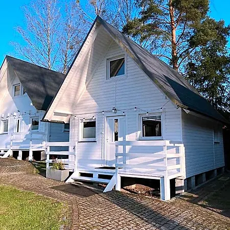 Nad Jeziorem Kazub Lodge Cieciorka