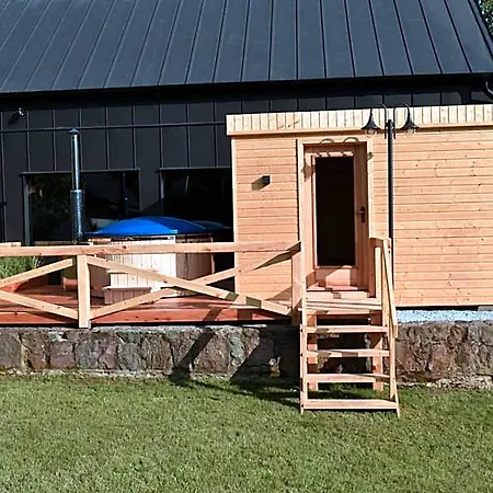 Nad Jeziorem Kazub Lodge Cieciorka