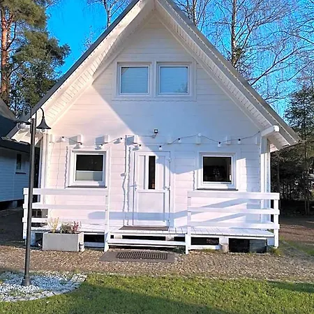 Nad Jeziorem Kazub Lodge Cieciorka