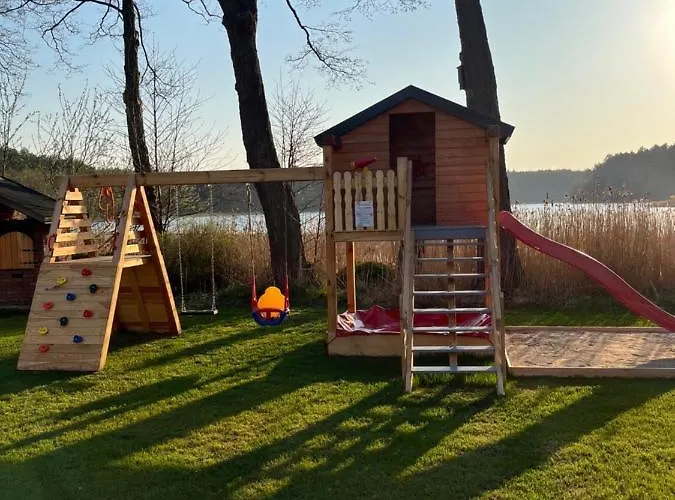 Nad Jeziorem Kazub Domek letniskowy