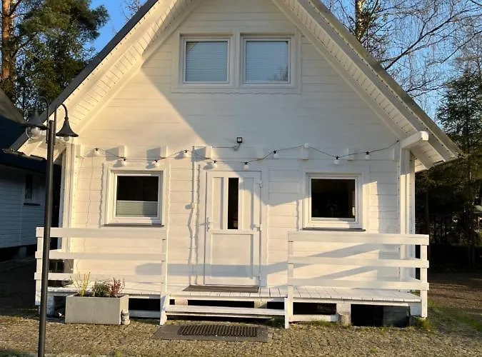 Nad Jeziorem Kazub Domek letniskowy