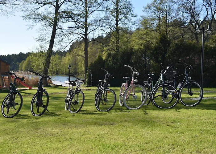 Nad Jeziorem Kazub *