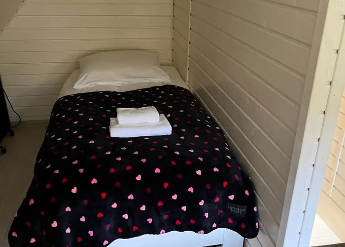 Nad Jeziorem Kazub *