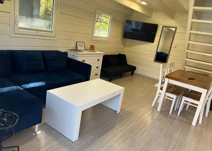 Nad Jeziorem Kazub Cieciorka